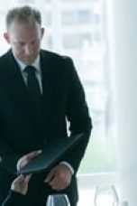 The Girlfriend Experience Season 1 Episode 13