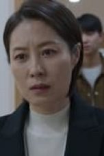 Queenmaker Season 1 Episode 7