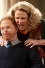 Modern Family Season 2 Episode 9